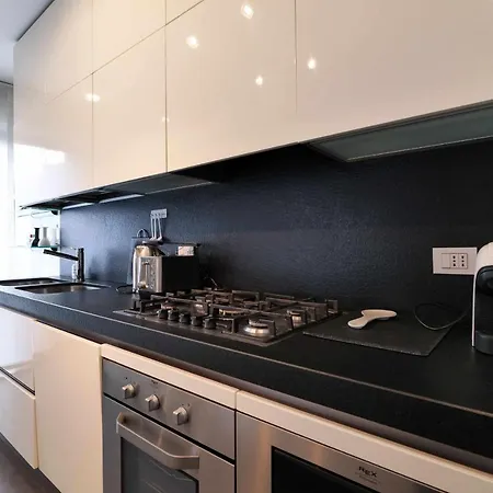Npa20 Luxury Large Apartment In Navigli District Milan Exterior photo