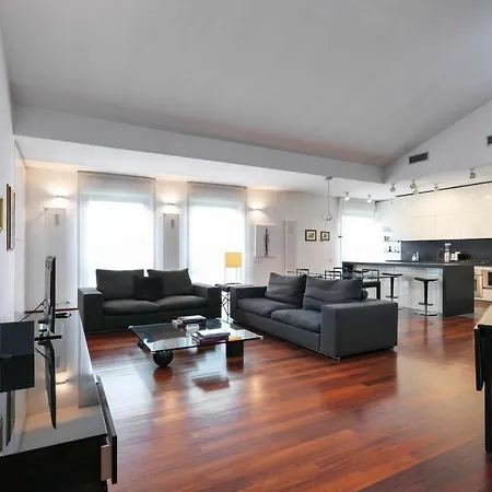 Npa20 Luxury Large Apartment In Navigli District Milan Exterior photo