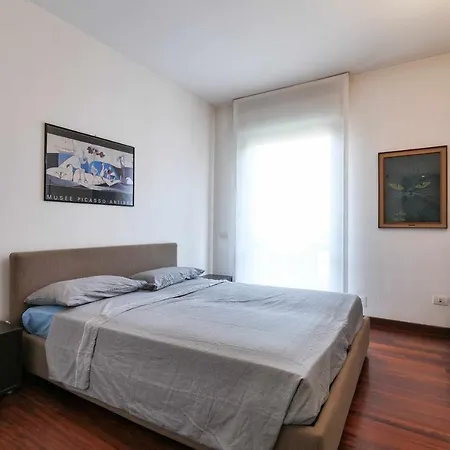 Npa20 Luxury Large Apartment In Navigli District Milan Exterior photo